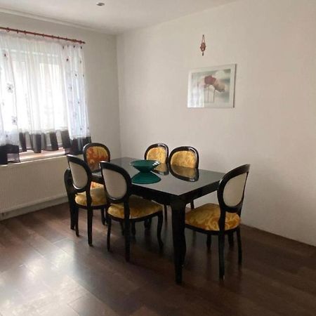 Ruzovaubytovani Usti nad Labem Ngoại thất bức ảnh