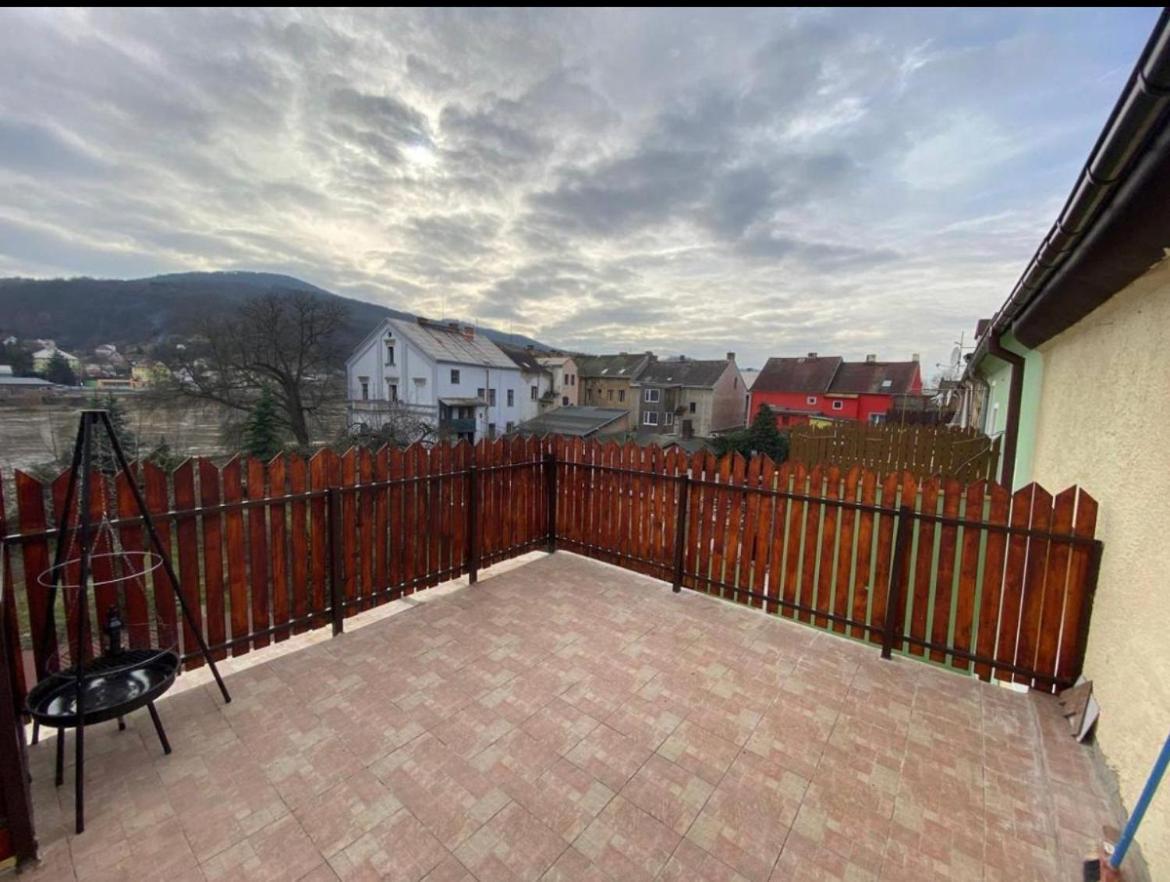 Ruzovaubytovani Usti nad Labem Ngoại thất bức ảnh